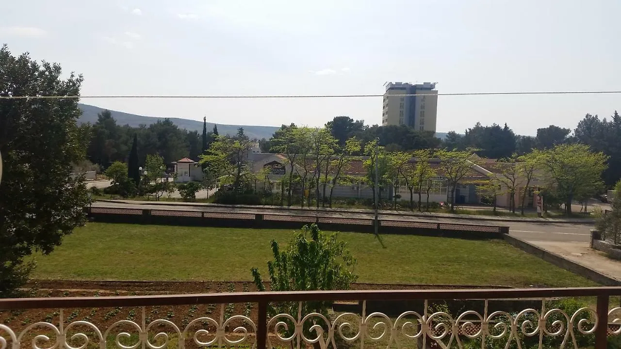 Guesthouse Neven Paklenica Starigrad Paklenica 3*,